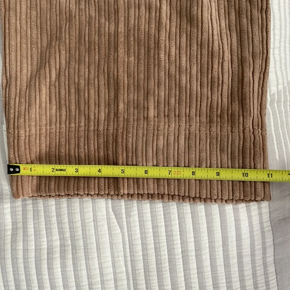 Elie Tahari Cropped Corduroy Wide Leg Pants - Picture 4 of 12